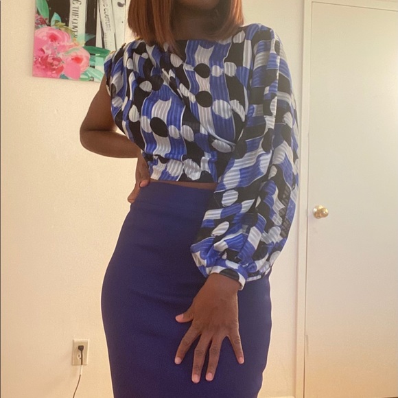 Chiffon one sleeve top - Picture 1 of 5